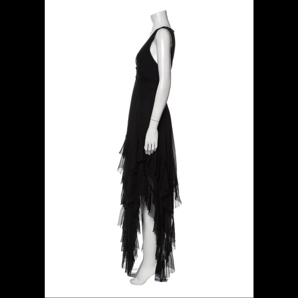 Stunning black silk Alice and Olivia formal gown - Picture 3 of 7